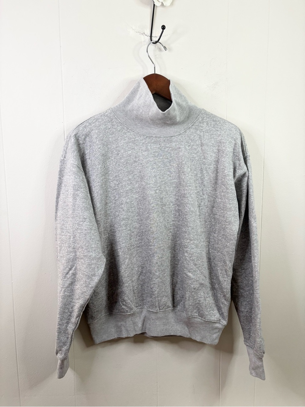 Buck Mason vintage interloop mock neck pullover sweatshirt grey heather XS new - Picture 4 of 9